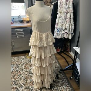 Elegant Cream Maxi Dress